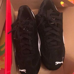 Puma classic sneakers